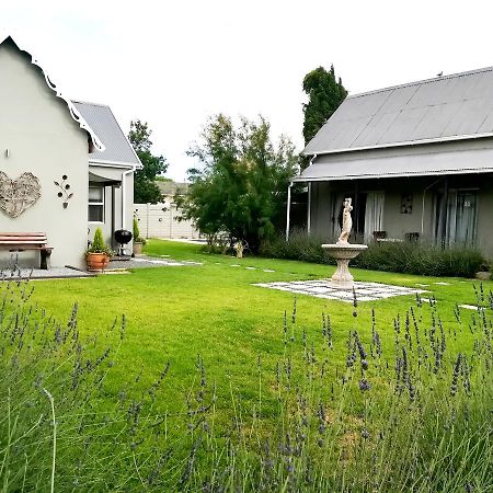 Tranquil House B&B @ 1 College Ave Queenstown Bagian luar foto