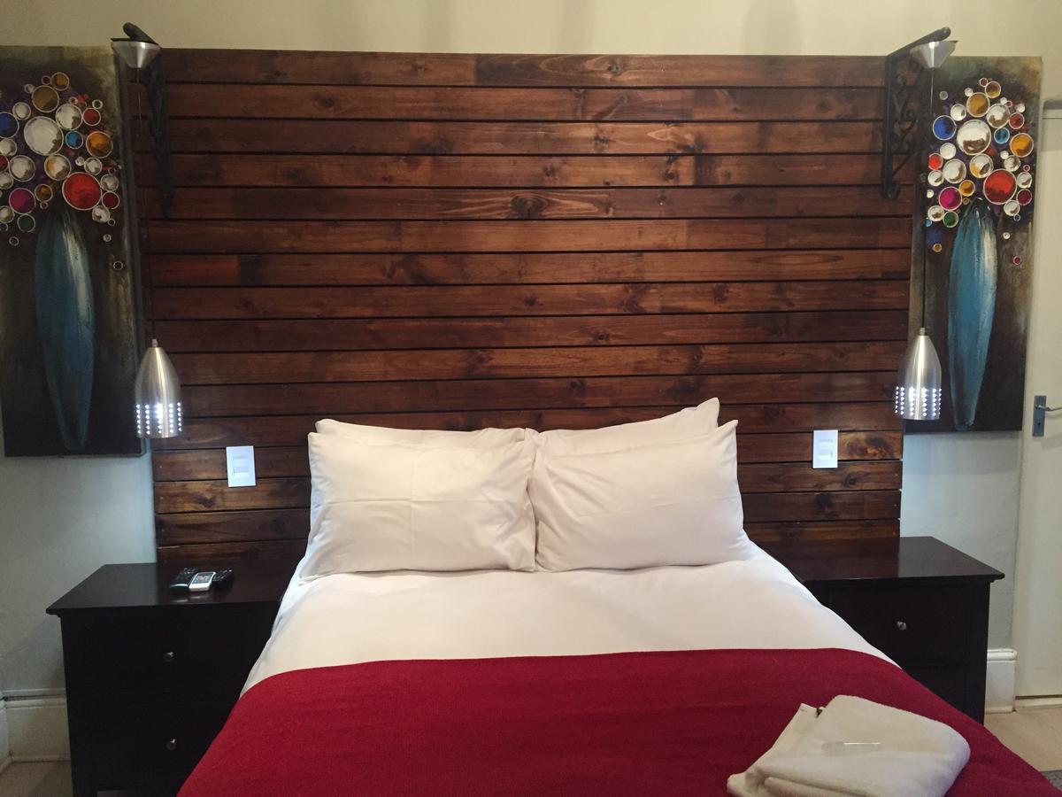 Tranquil House B&B @ 1 College Ave Queenstown Bagian luar foto