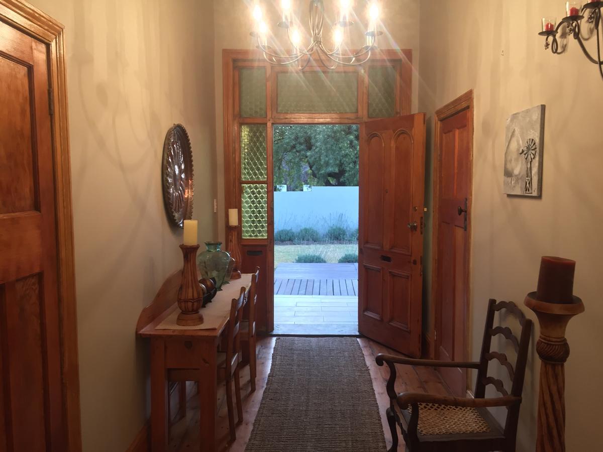 Tranquil House B&B @ 1 College Ave Queenstown Bagian luar foto