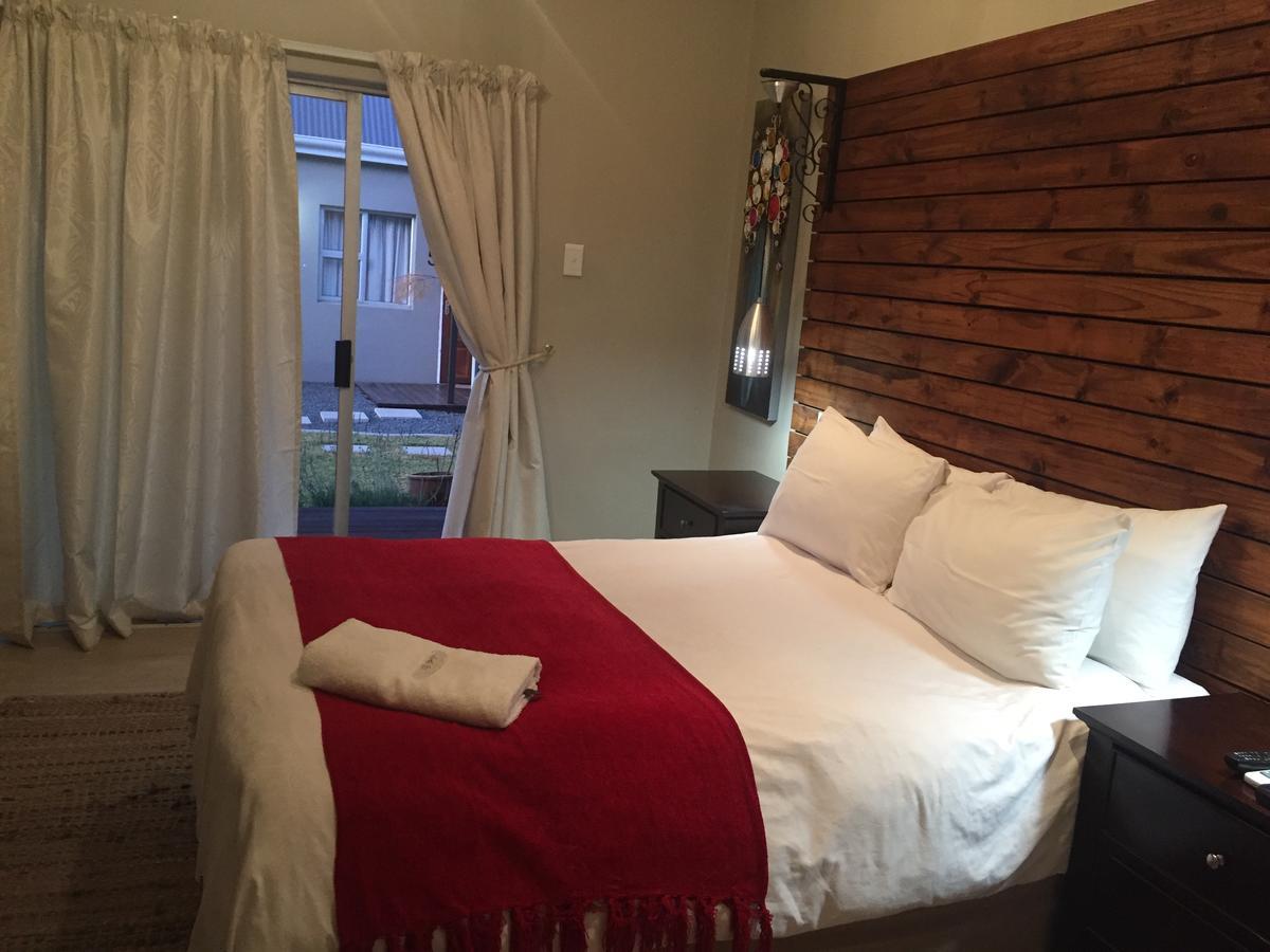 Tranquil House B&B @ 1 College Ave Queenstown Bagian luar foto